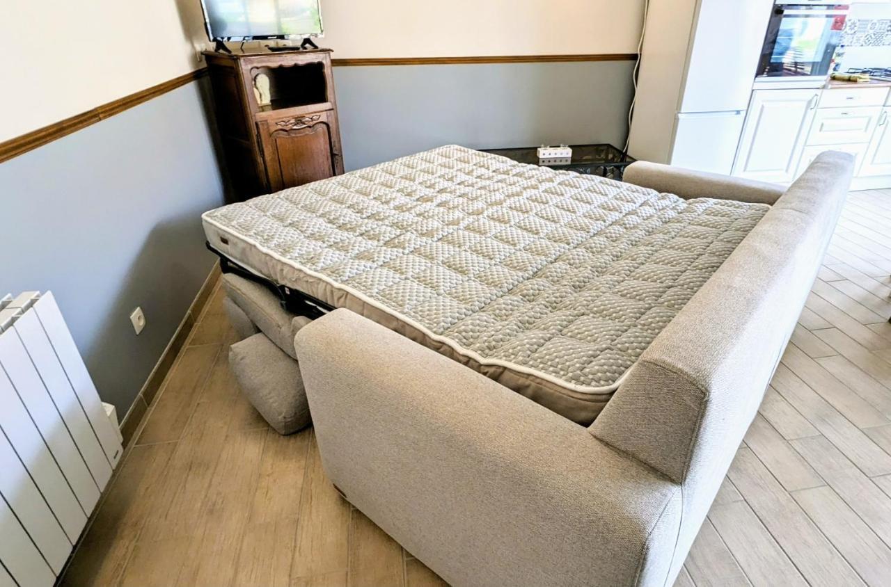 Appartement Prive Le Chardonnay, Jardin, Parking Buchères Екстериор снимка